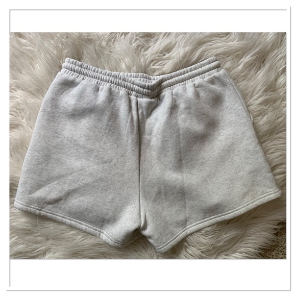 White Fox Boutique Offstage Lounge Shorts Gray Size Large - Picture 4 of 7